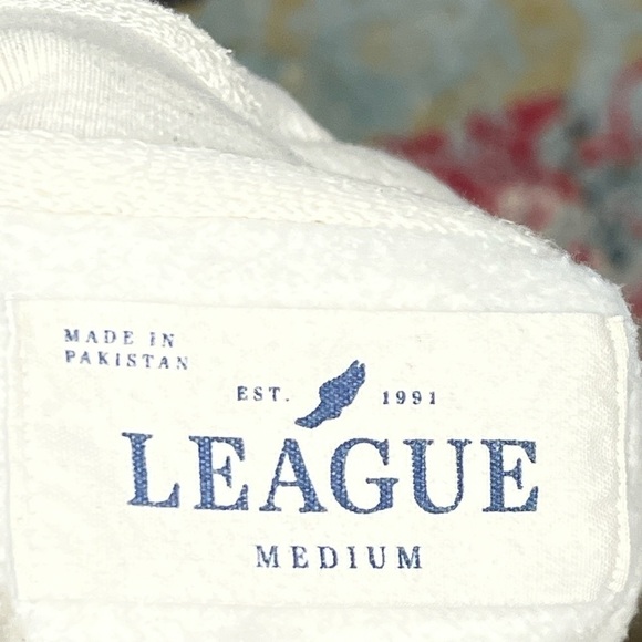 Kean University Cougars League Gray Hoodie Jumper Sweatshirt - Picture 4 of 4